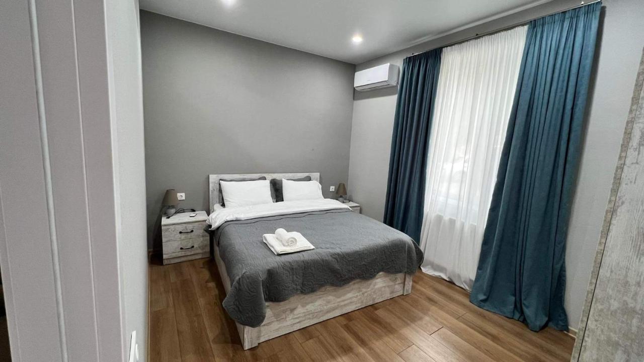 Big Three Apartments In Avlabari, Old Tbilissi Extérieur photo